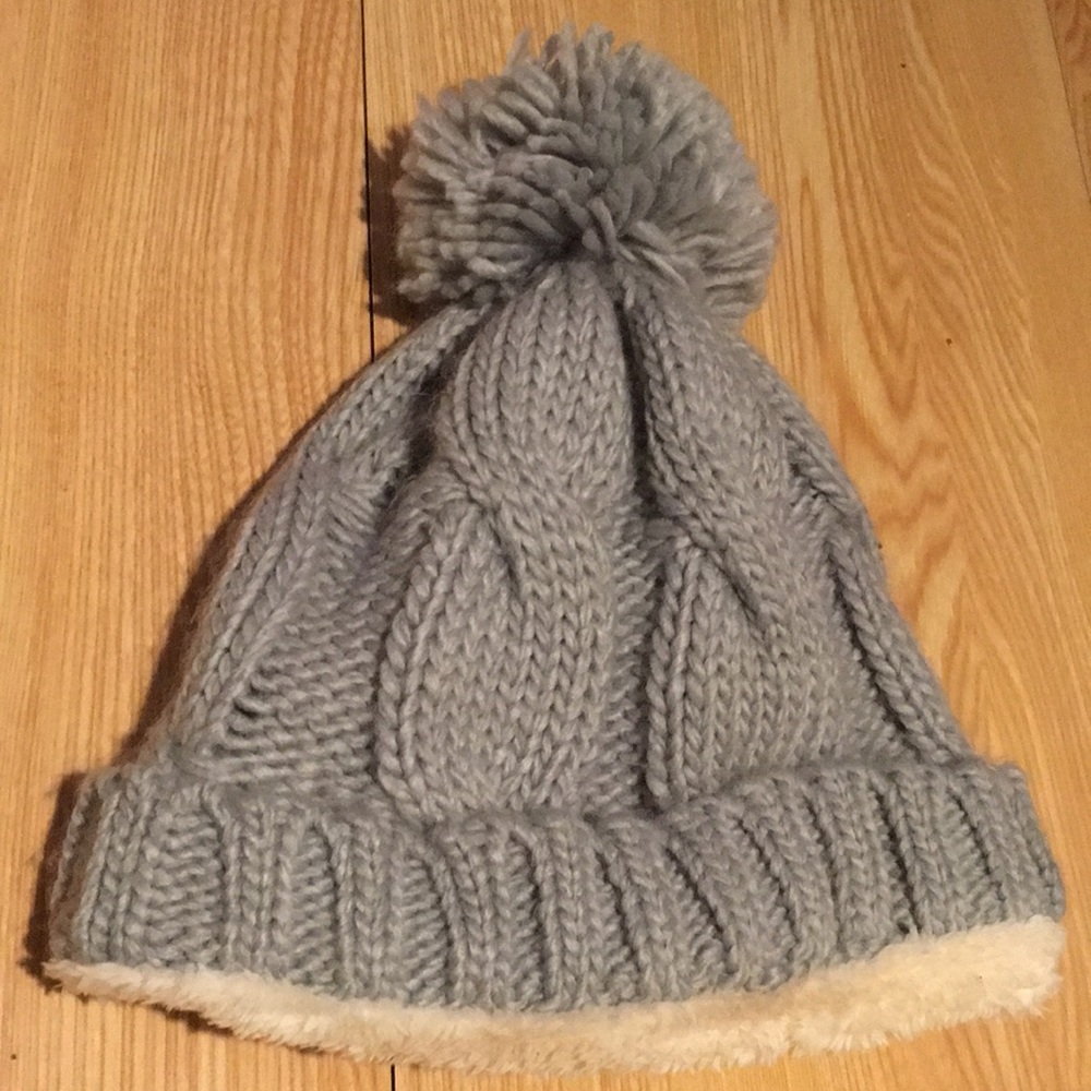 A fuzzy grey hat